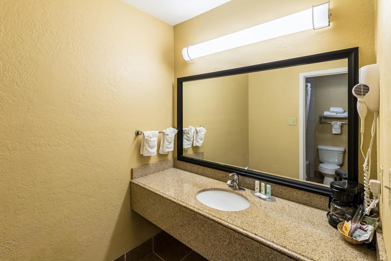 Quality Inn Корсікана Екстер'єр фото